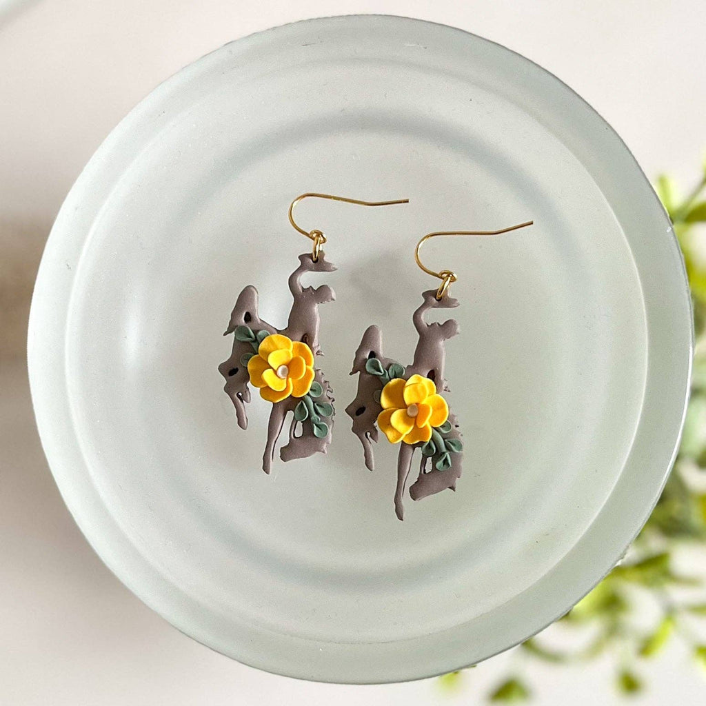 Mini UWYO steamboat earrings (brown) OFFICIALLY LICENSED | 18k gold plated: Sterling silver