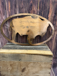 Larg bison with oval ring