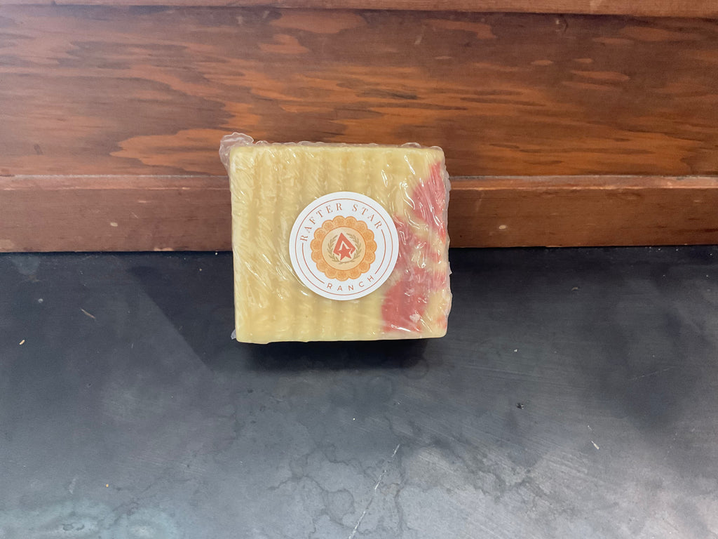 8oz Goat soap