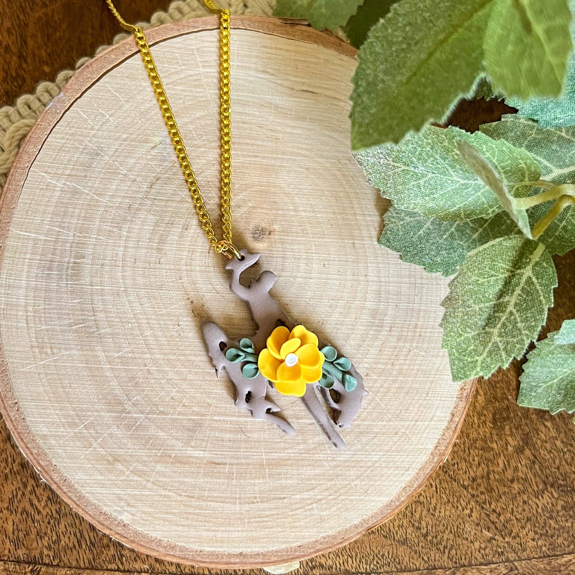 UWYO steamboat necklace (brown) OFFICIALLY LICENSED | 18 " chain: Sterling silver